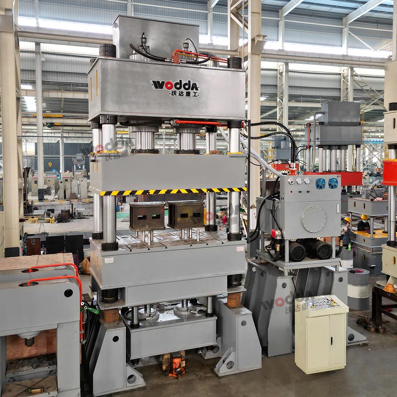 630噸拉伸機(jī) 630噸拉伸機(jī)