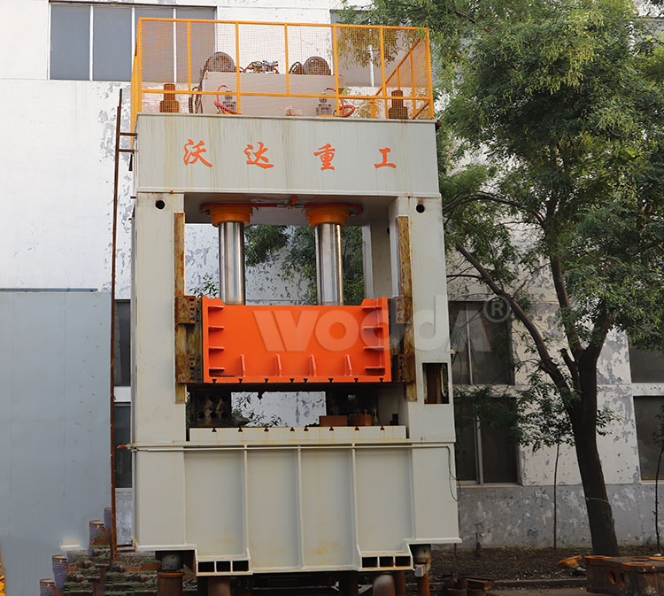 框式液壓機(jī)產(chǎn)品實拍